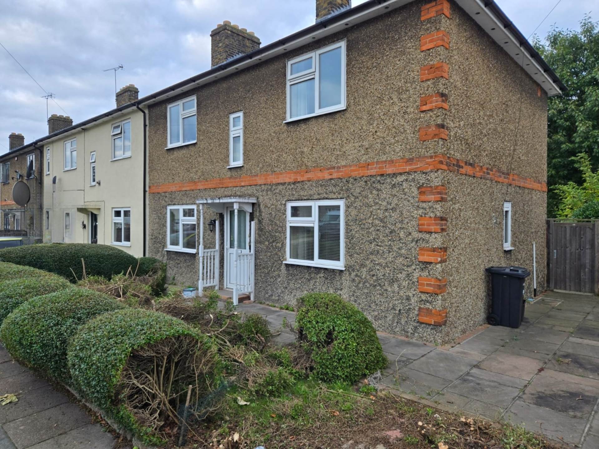 Burnside Road, Barking & Dagenham, RM8 1XD, Image 1