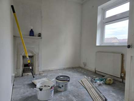 Burnside Road, Barking & Dagenham, RM8 1XD, Image 7