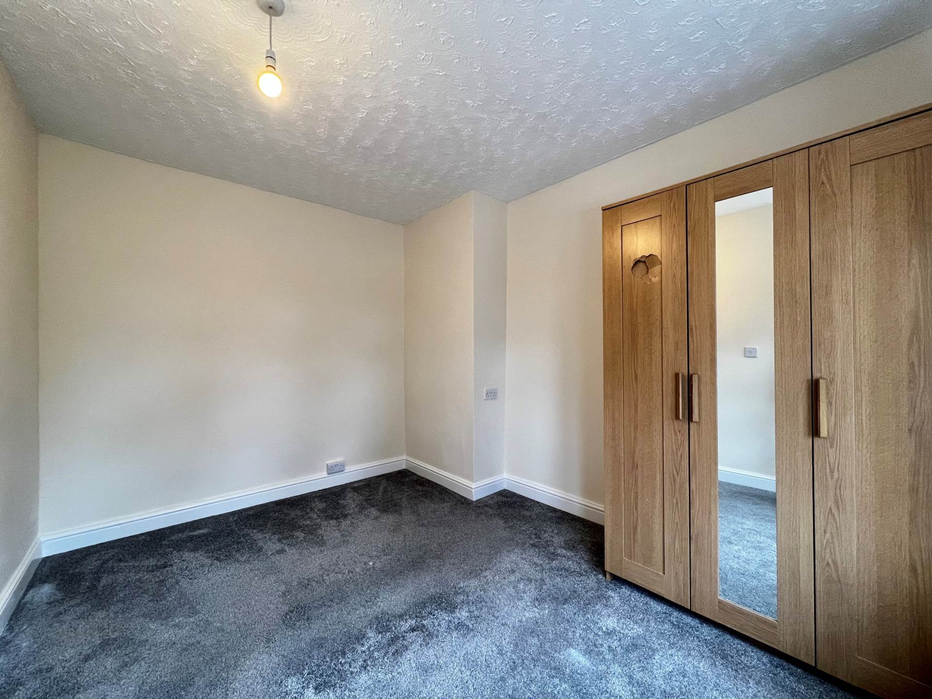 Goresbrook Road, Dagenham, RM9, Image 5