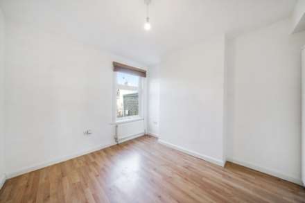 Grosvenor Road, London, E7, Image 11