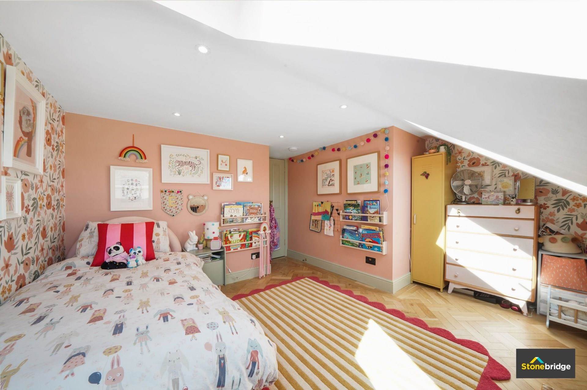 Haldane Road, East Ham, E6 3JW, Image 19