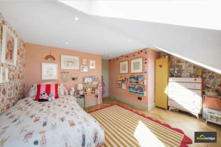 Haldane Road, East Ham, E6 3JW, Image 19