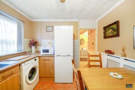 Grantham Road, Manor Park, E12 5LZ, Image 4