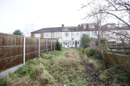 Charter Avenue, Ilford, IG2 7AD, Image 10