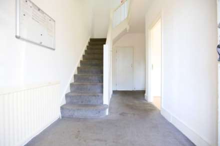 Charter Avenue, Ilford, IG2 7AD, Image 3