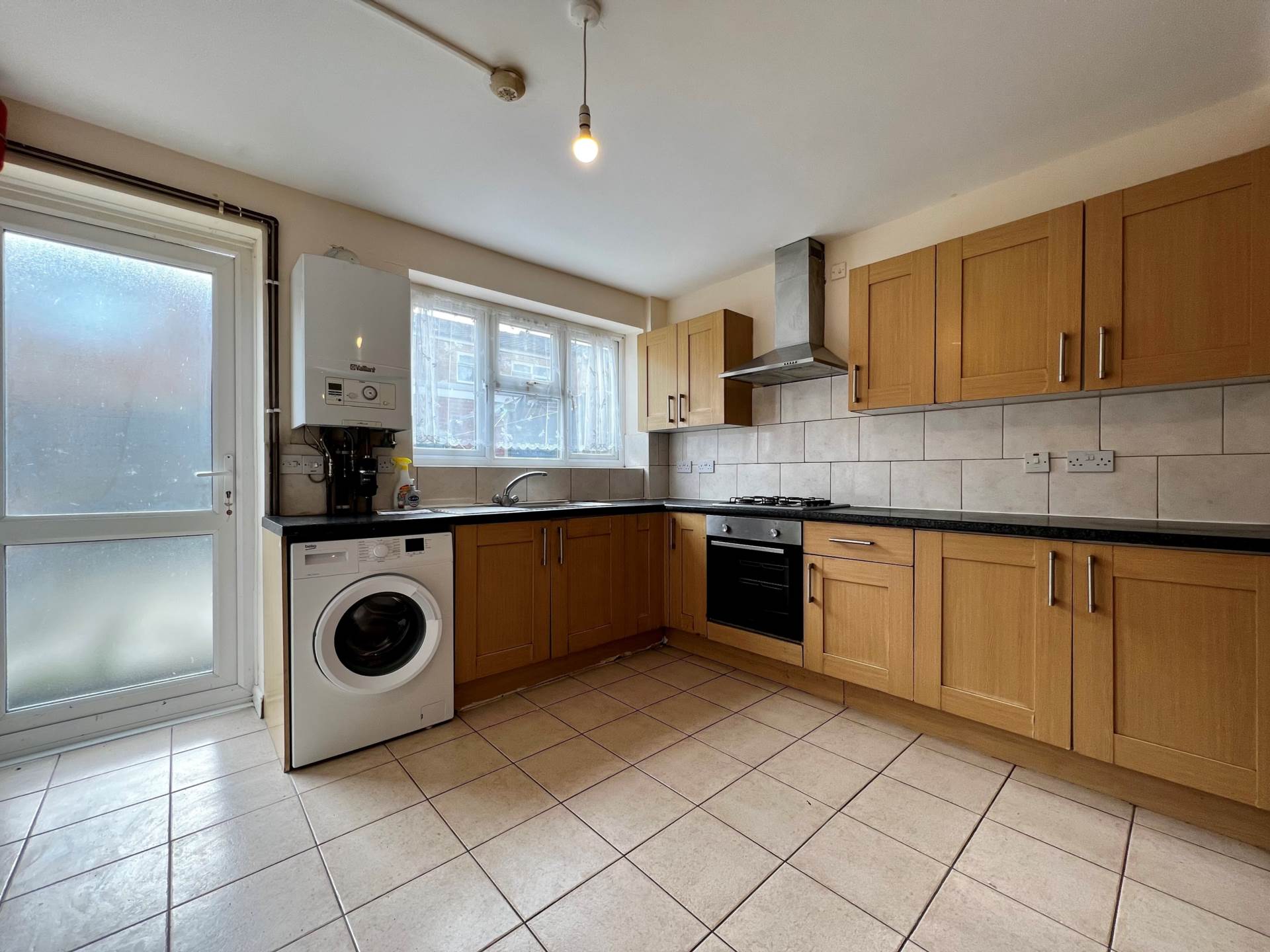 Chesterton Road, Plaistow, E13, Image 2