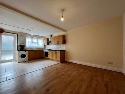 Chesterton Road, Plaistow, E13, Image 1