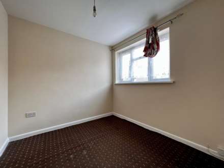Chesterton Road, Plaistow, E13, Image 3