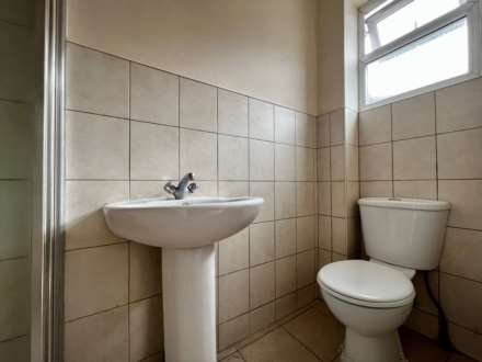 Chesterton Road, Plaistow, E13, Image 8