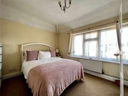 Rowney Road, Dagenham, RM9 4PP, Image 4