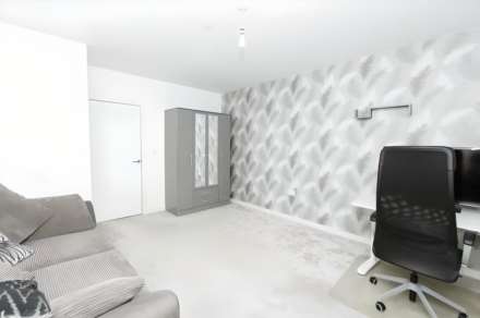Shipbuilding Way, Plaistow, E13, Image 7