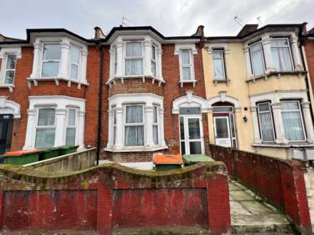 3 Bedroom Terrace, Barking Road, Plaistow, E13