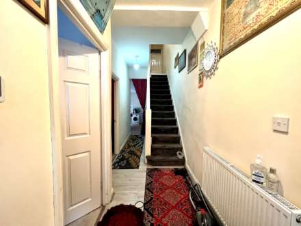 Barking Road, Plaistow, E13, Image 2