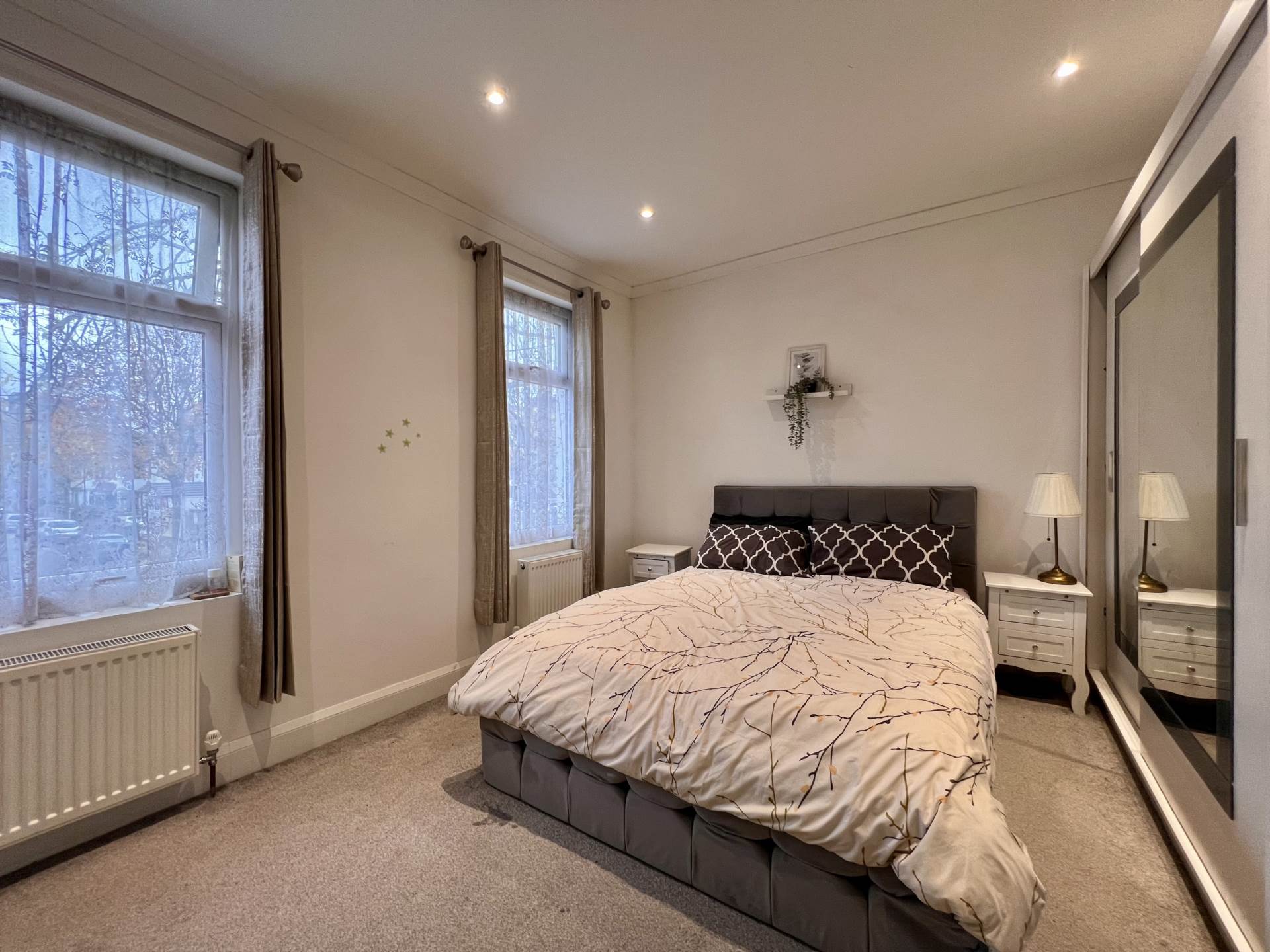 Credon Road, Plaistow, E13, Image 16