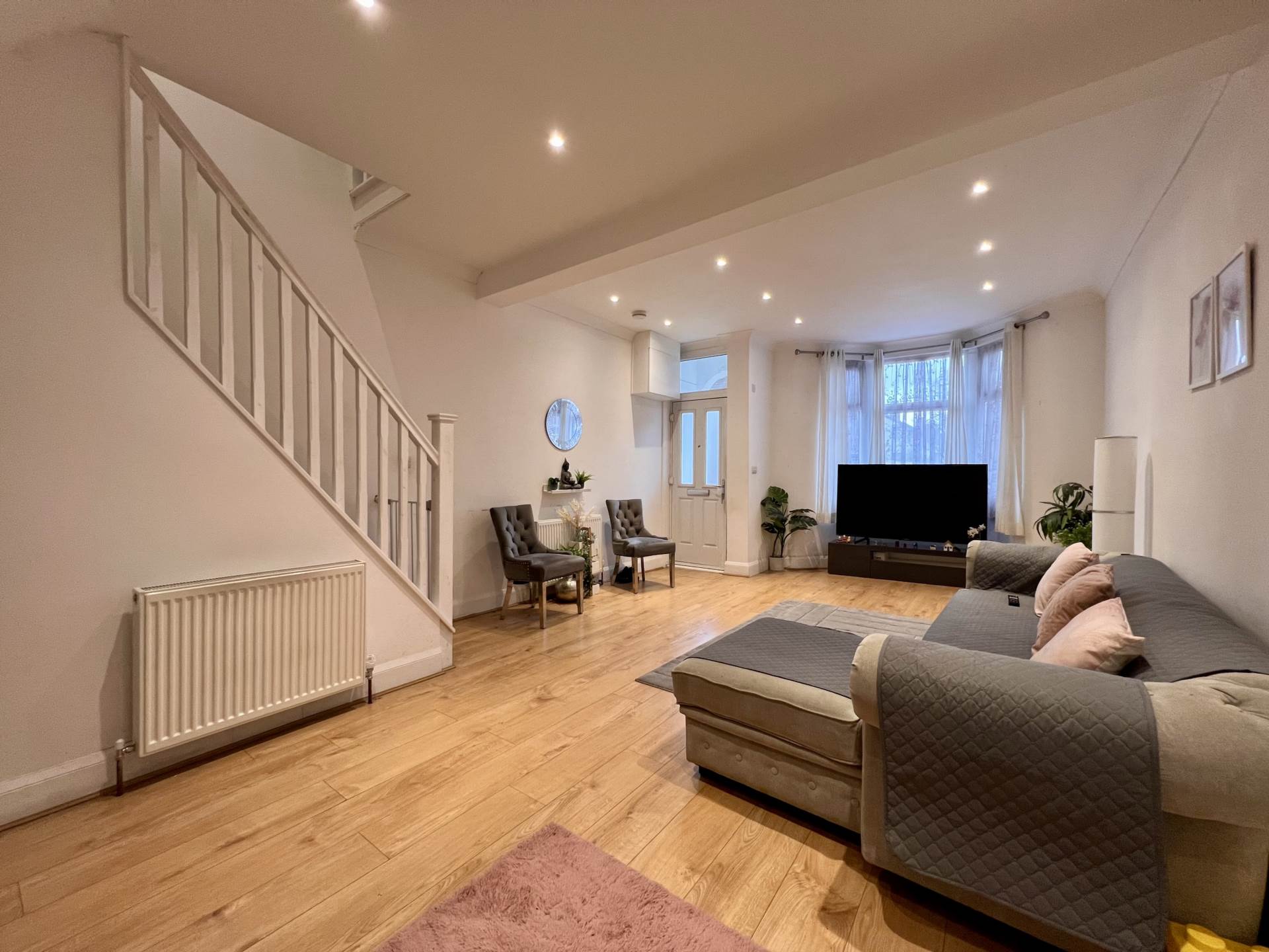 Credon Road, Plaistow, E13, Image 7