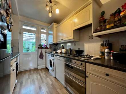 Ascot Close, Ilford, IG6, Image 4
