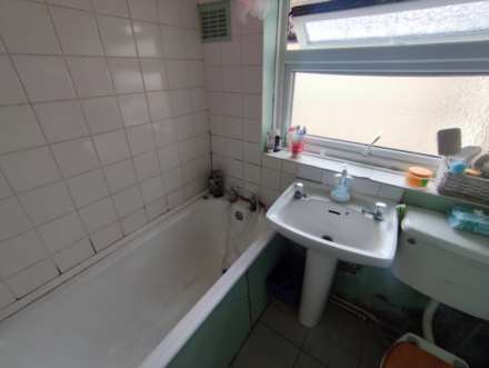 Stafford Road, Forest Gate, E7 8NN, Image 11
