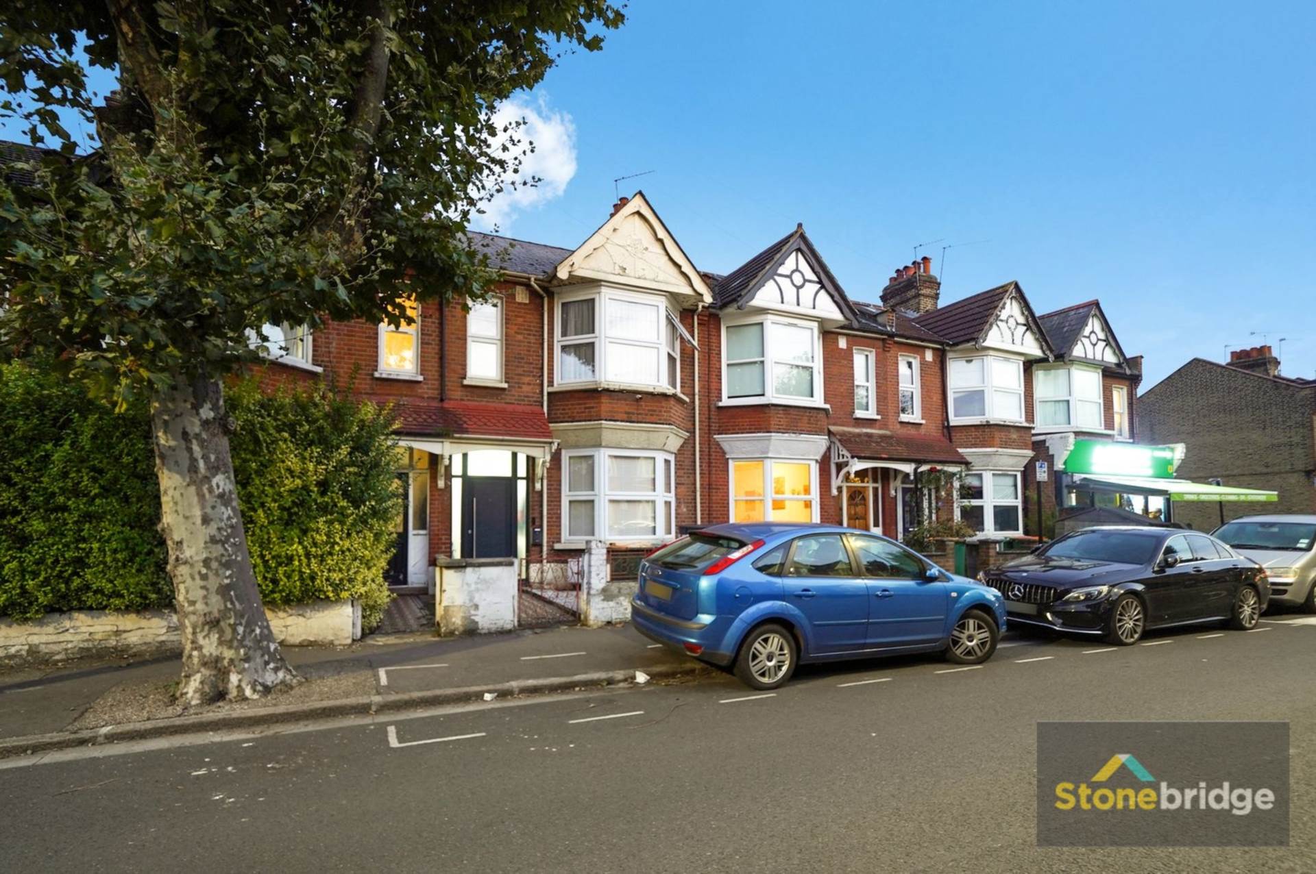 Hatherley Gardens, East Ham, E6 3HG, Image 1
