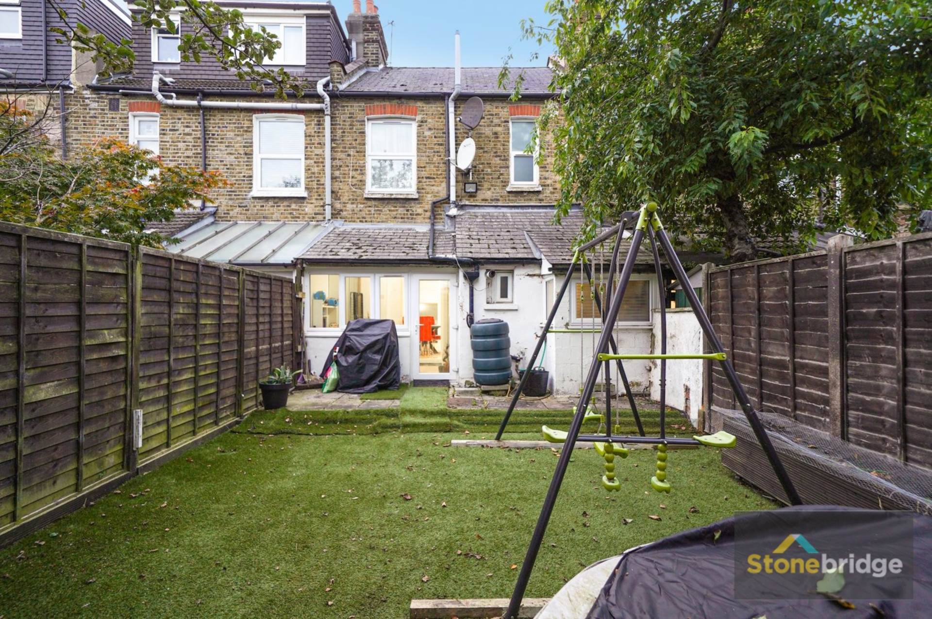 Hatherley Gardens, East Ham, E6 3HG, Image 20