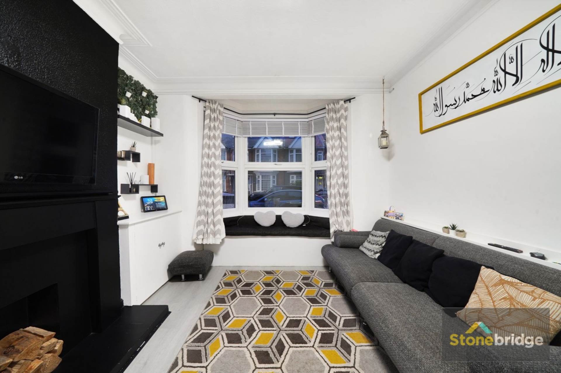 Hatherley Gardens, East Ham, E6 3HG, Image 3