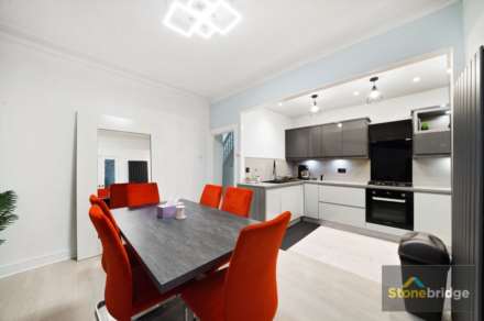 Hatherley Gardens, East Ham, E6 3HG, Image 7