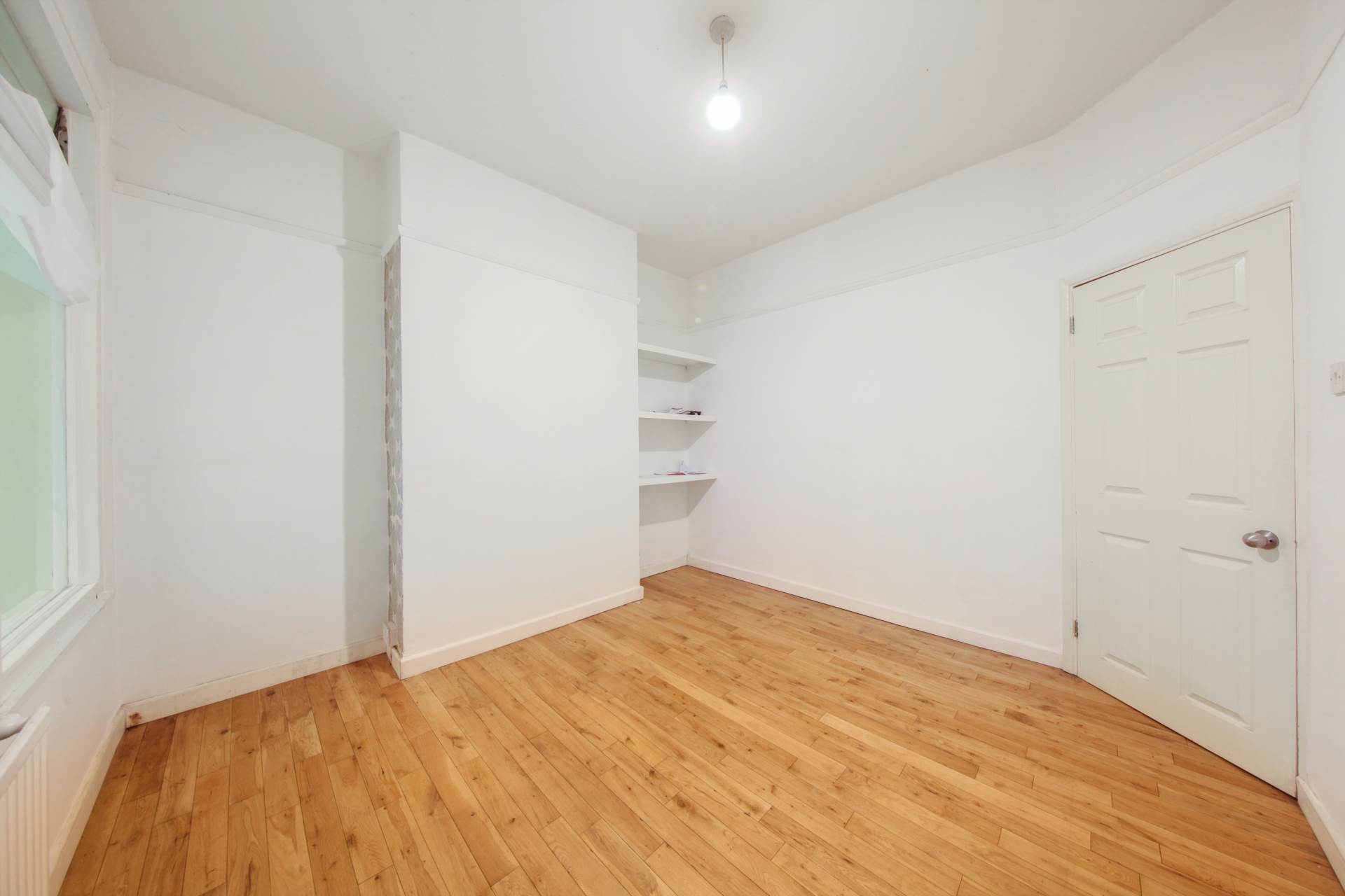 Fourth Avenue, Manor Park, E12 6DB, Image 5