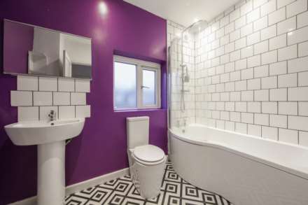 Fourth Avenue, Manor Park, E12 6DB, Image 13