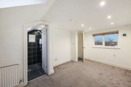 Fourth Avenue, Manor Park, E12 6DB, Image 14