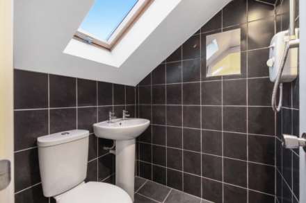 Fourth Avenue, Manor Park, E12 6DB, Image 16