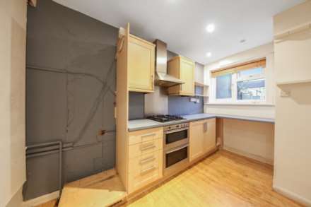 Fourth Avenue, Manor Park, E12 6DB, Image 6