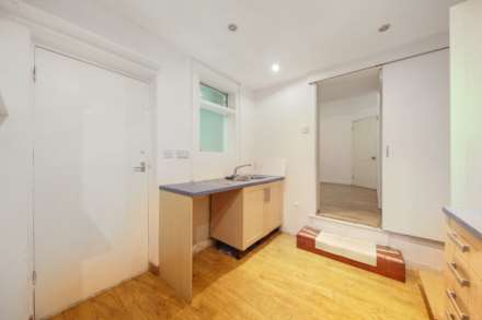 Fourth Avenue, Manor Park, E12 6DB, Image 8