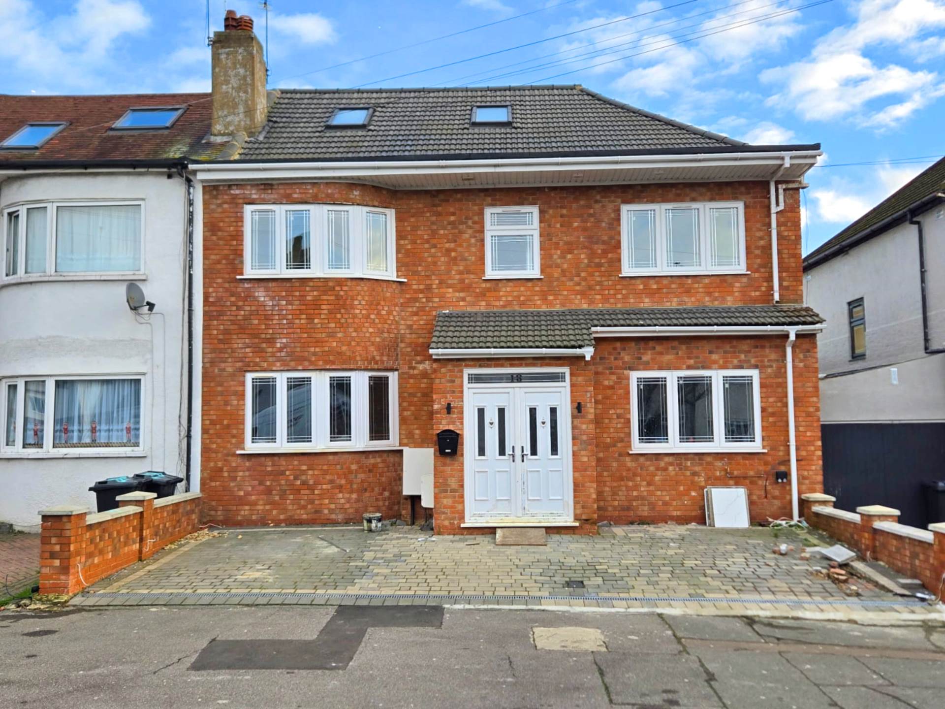 Leyswood Drive, Ilford, IG2 7JE, Image 1