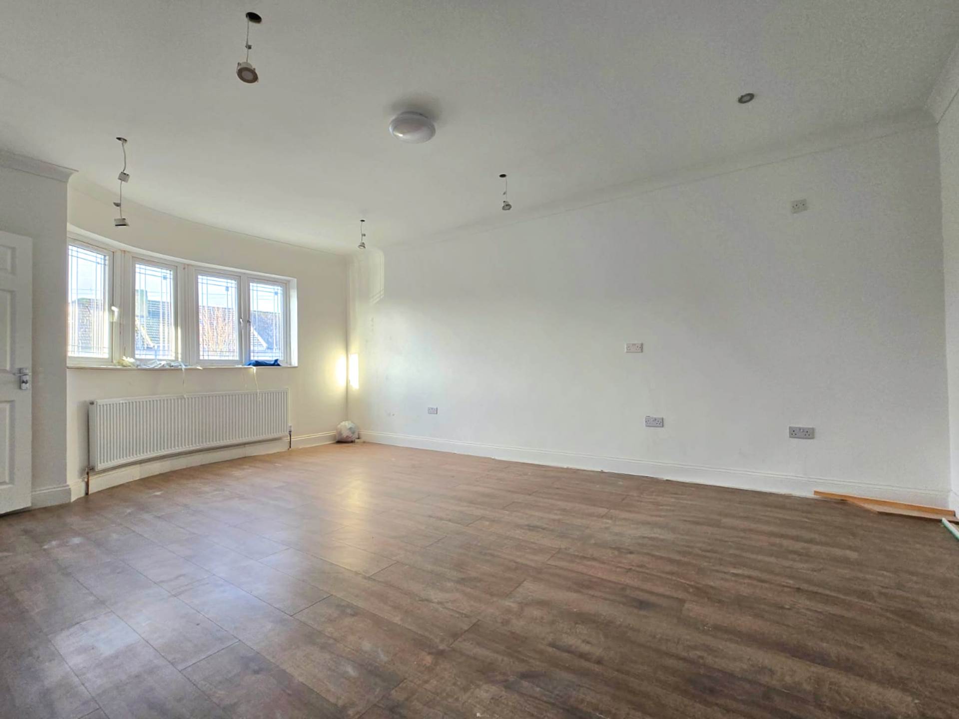 Leyswood Drive, Ilford, IG2 7JE, Image 3