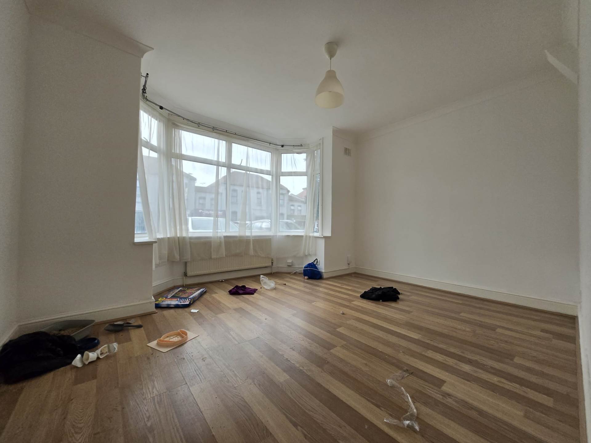 Mansfield Road, Ilford, IG1 3BD, Image 2