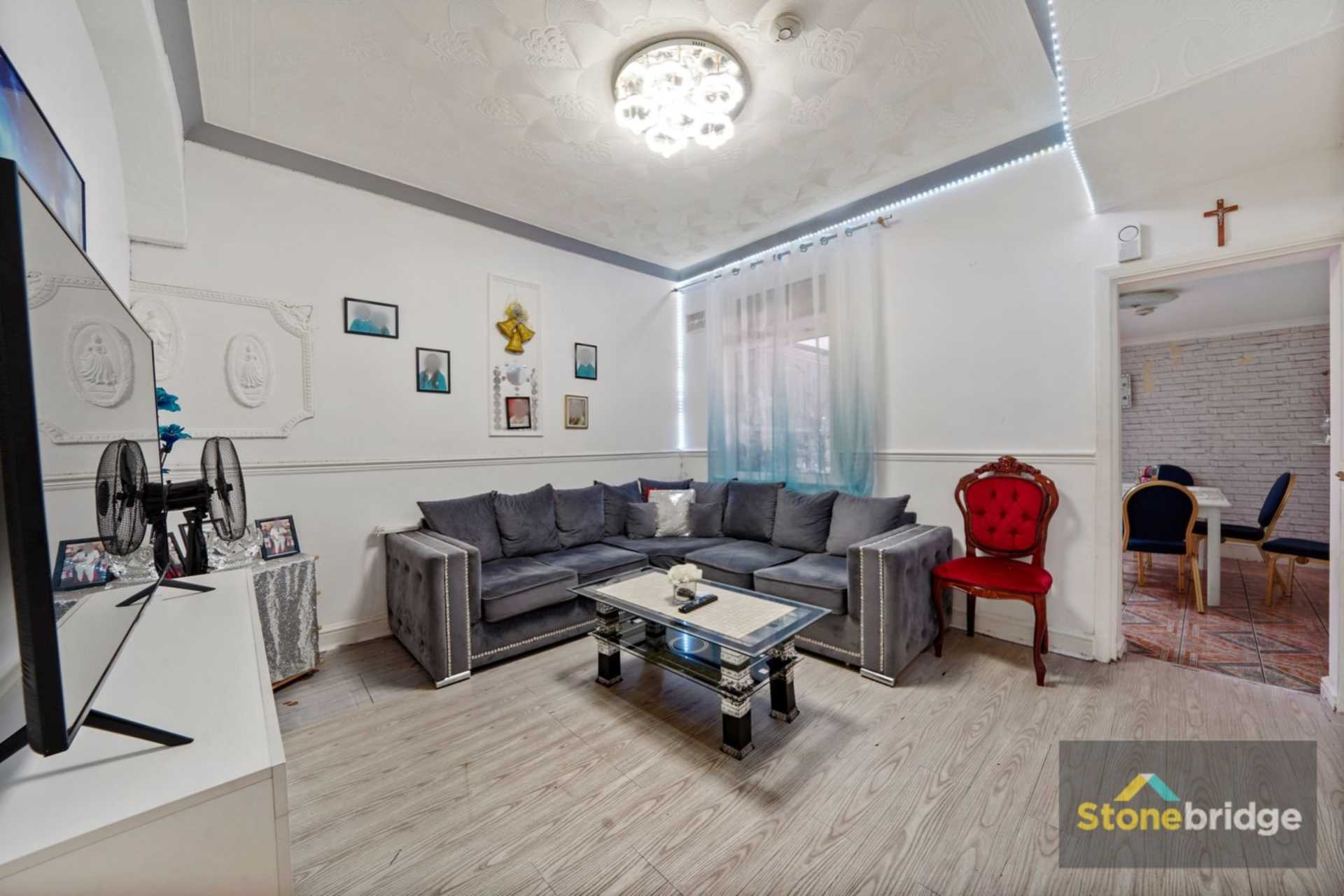 Lawrence Road, East Ham, E6 1JN, Image 3