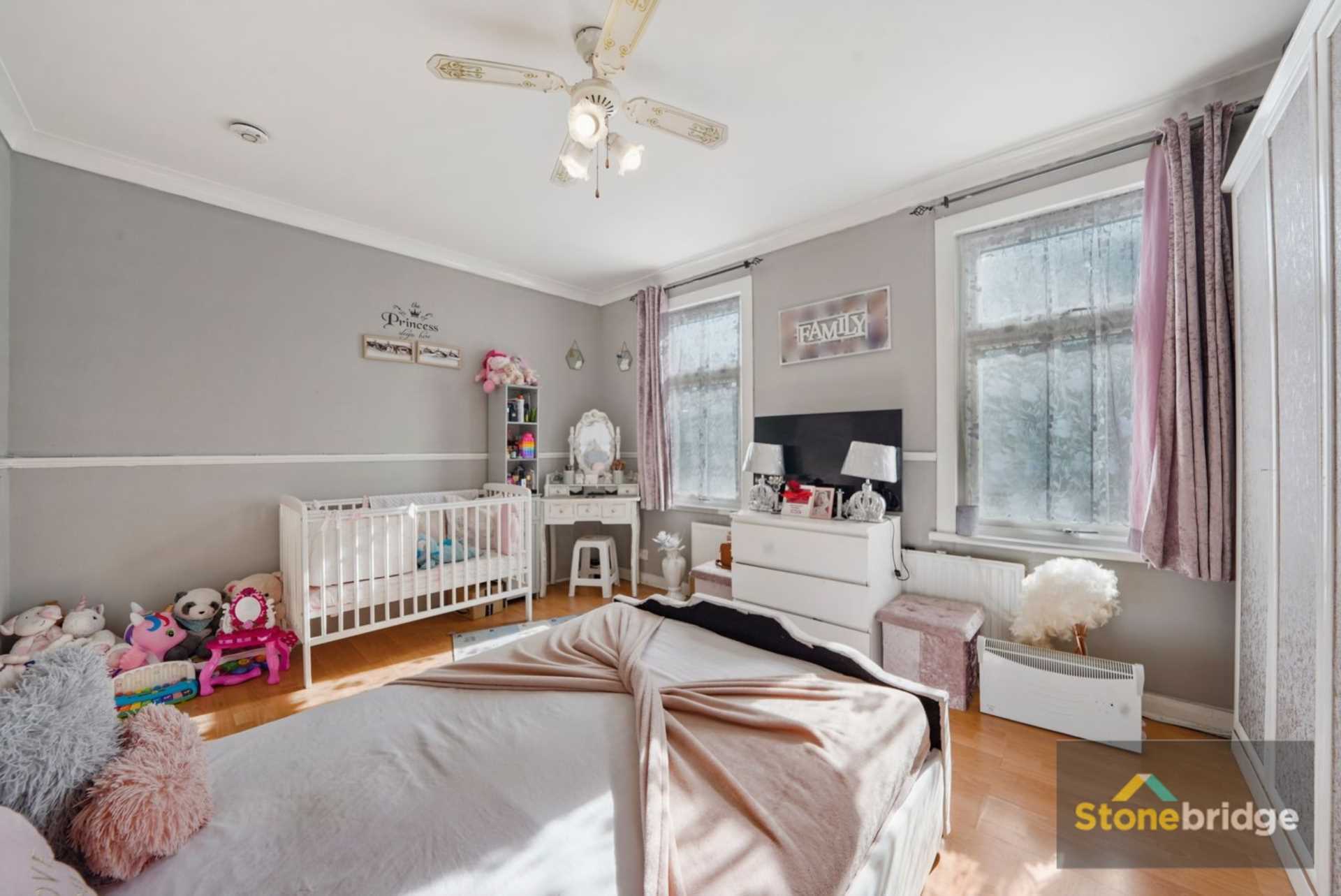 Lawrence Road, East Ham, E6 1JN, Image 8