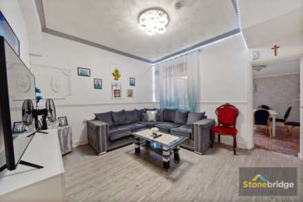 Lawrence Road, East Ham, E6 1JN, Image 3