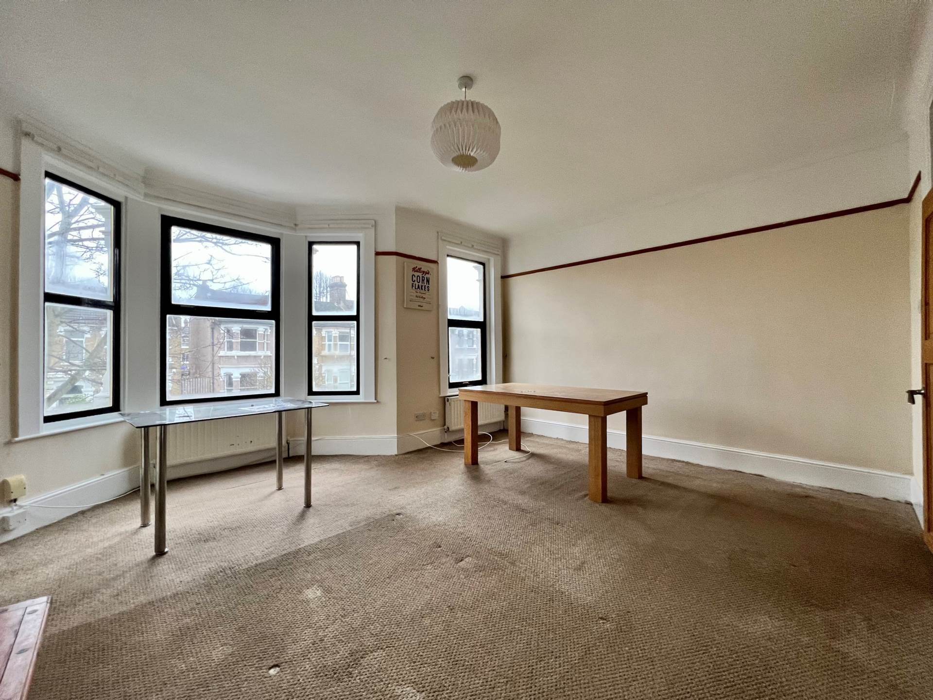 Kings Road, London, E11 1AT, Image 2