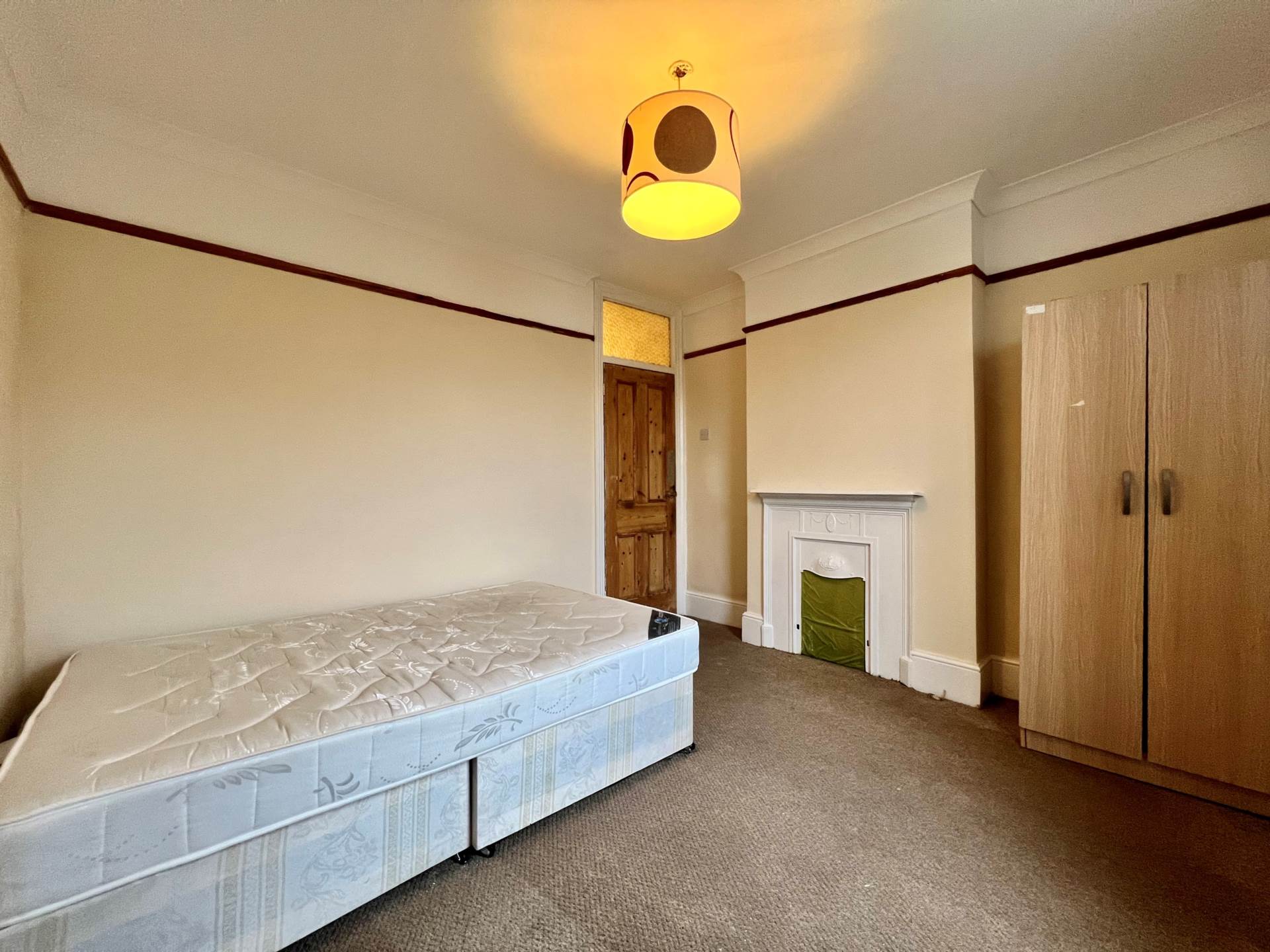 Kings Road, London, E11 1AT, Image 4