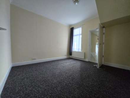 Saxon Road, East Ham, E6 3RZ, Image 2