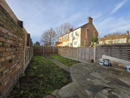 Saxon Road, East Ham, E6 3RZ, Image 9