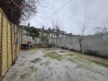 Glenparke Road, Forest Gate, E7, Image 13