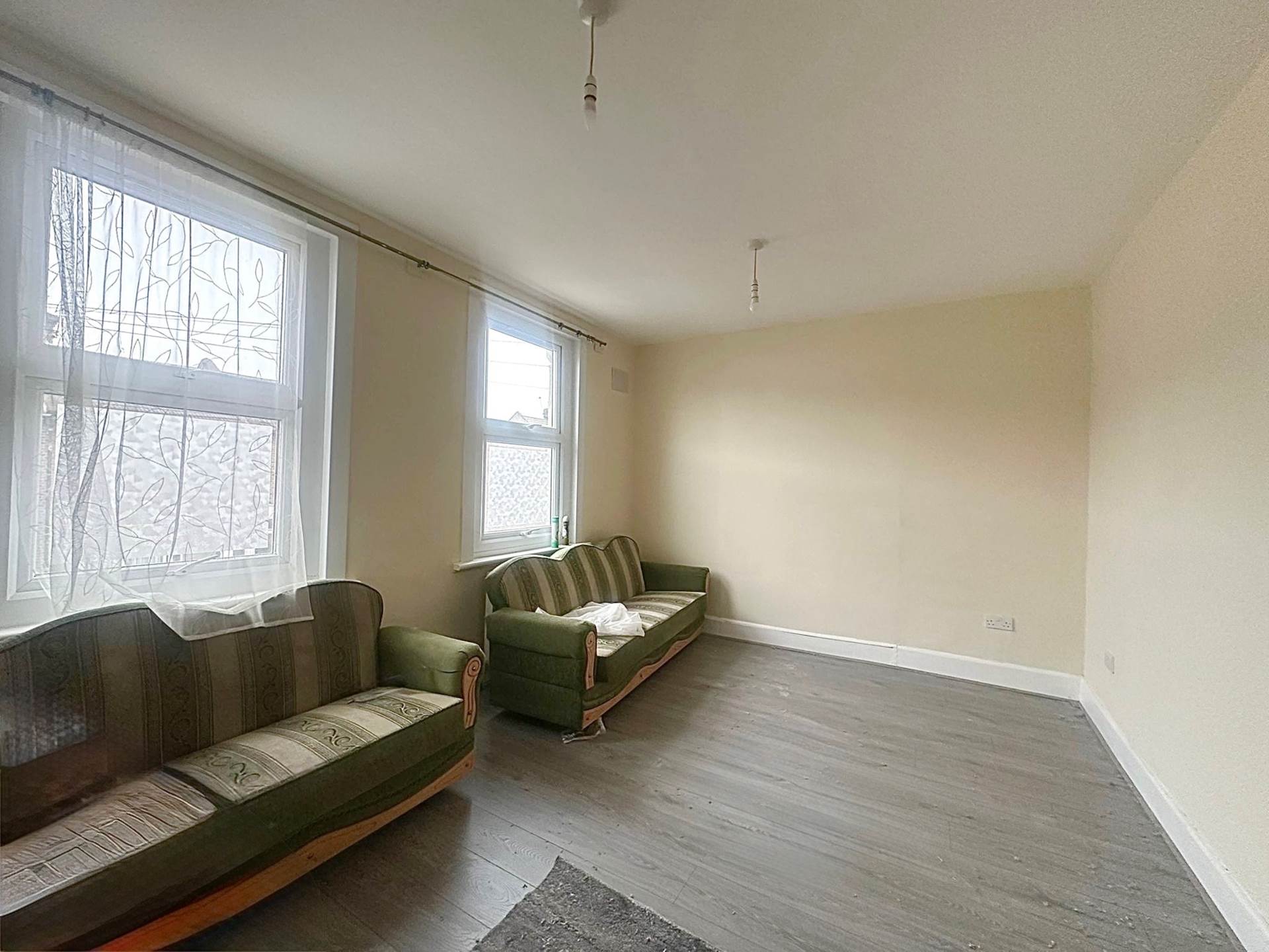 Sherrard Road, Forest Gate, E7, Image 3