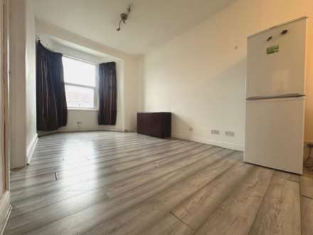 Empress Avenue, Ilford, IG1, Image 1