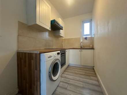 Empress Avenue, Ilford, IG1, Image 3