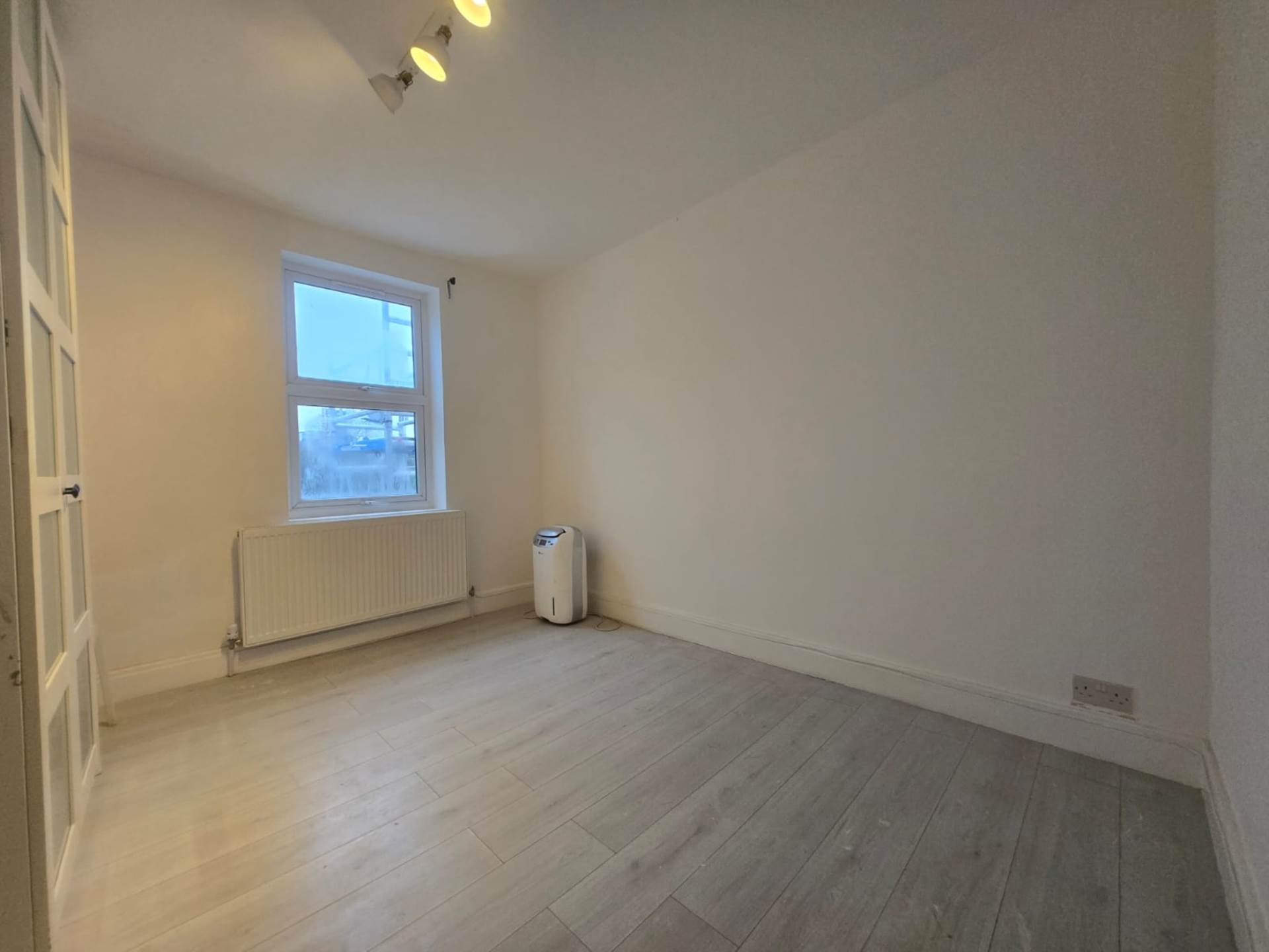 Water Lane, Stratford, E15, Image 3