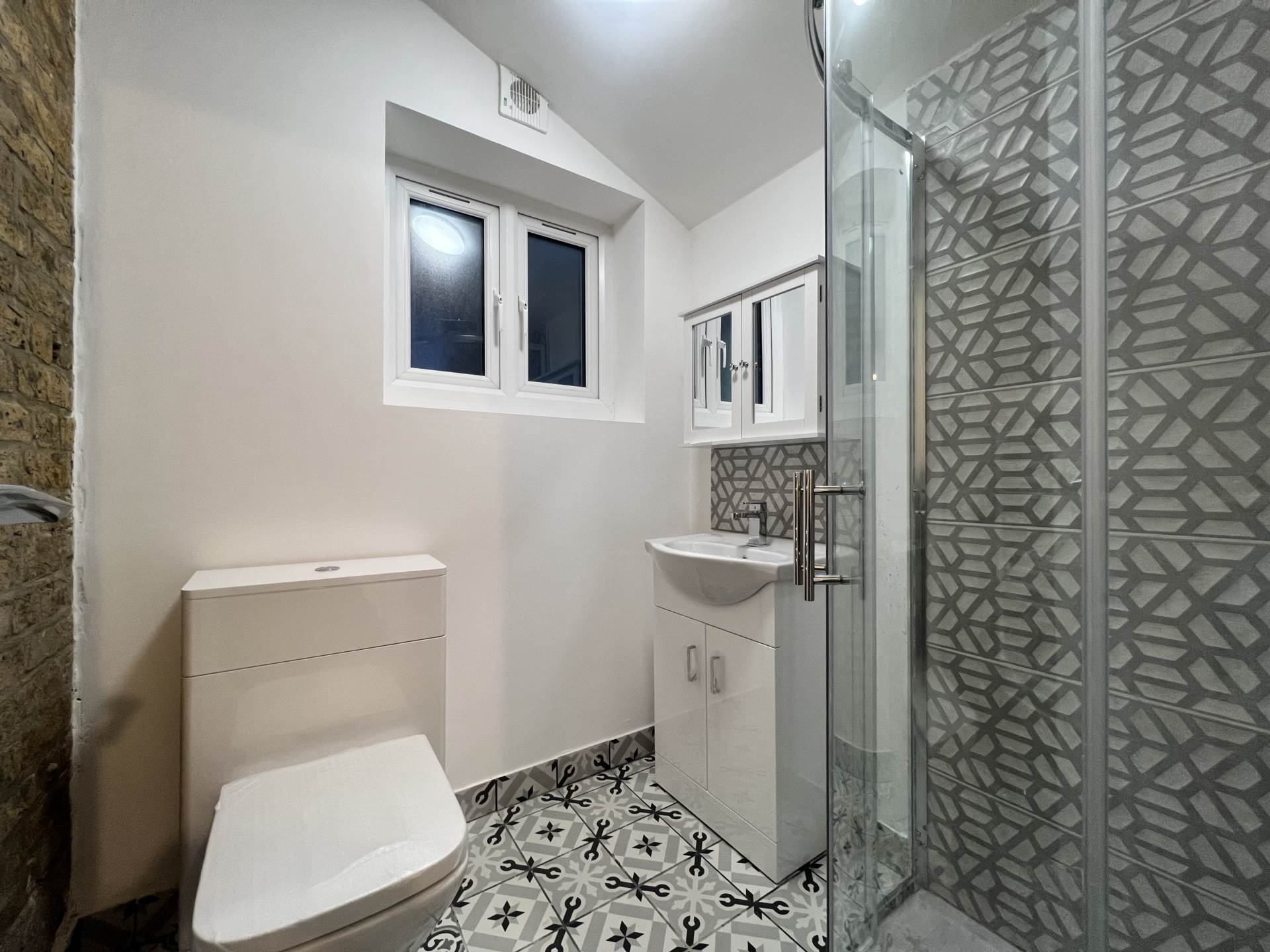 Abbotts Park Road, Leyton, E10, Image 8