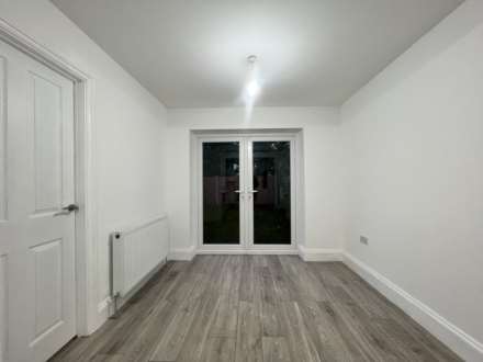 Abbotts Park Road, Leyton, E10, Image 3