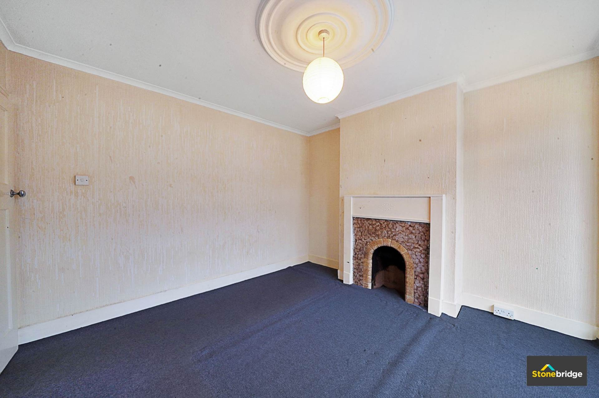 Landseer Avenue, London, E12, Image 11