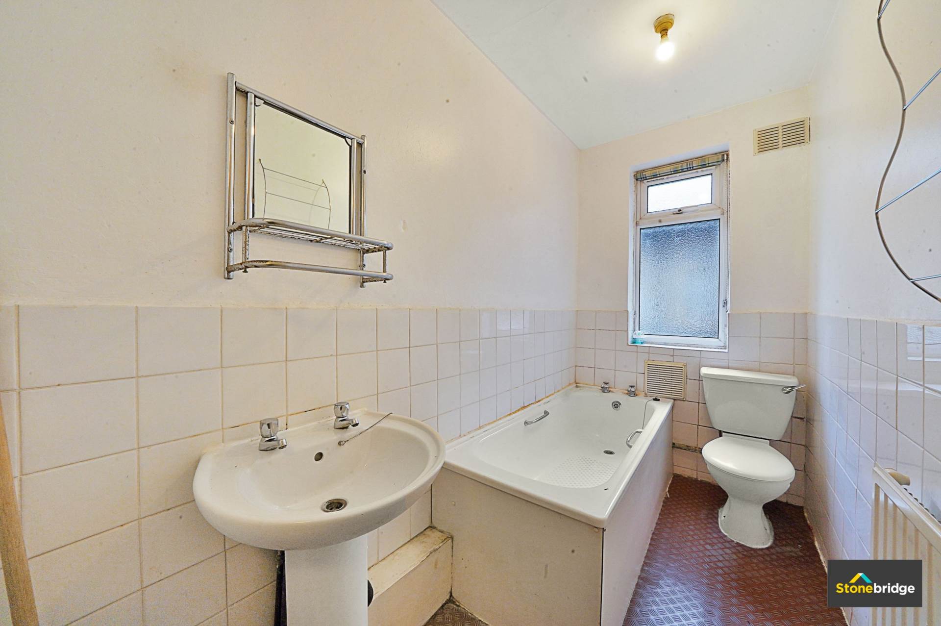 Landseer Avenue, London, E12, Image 8